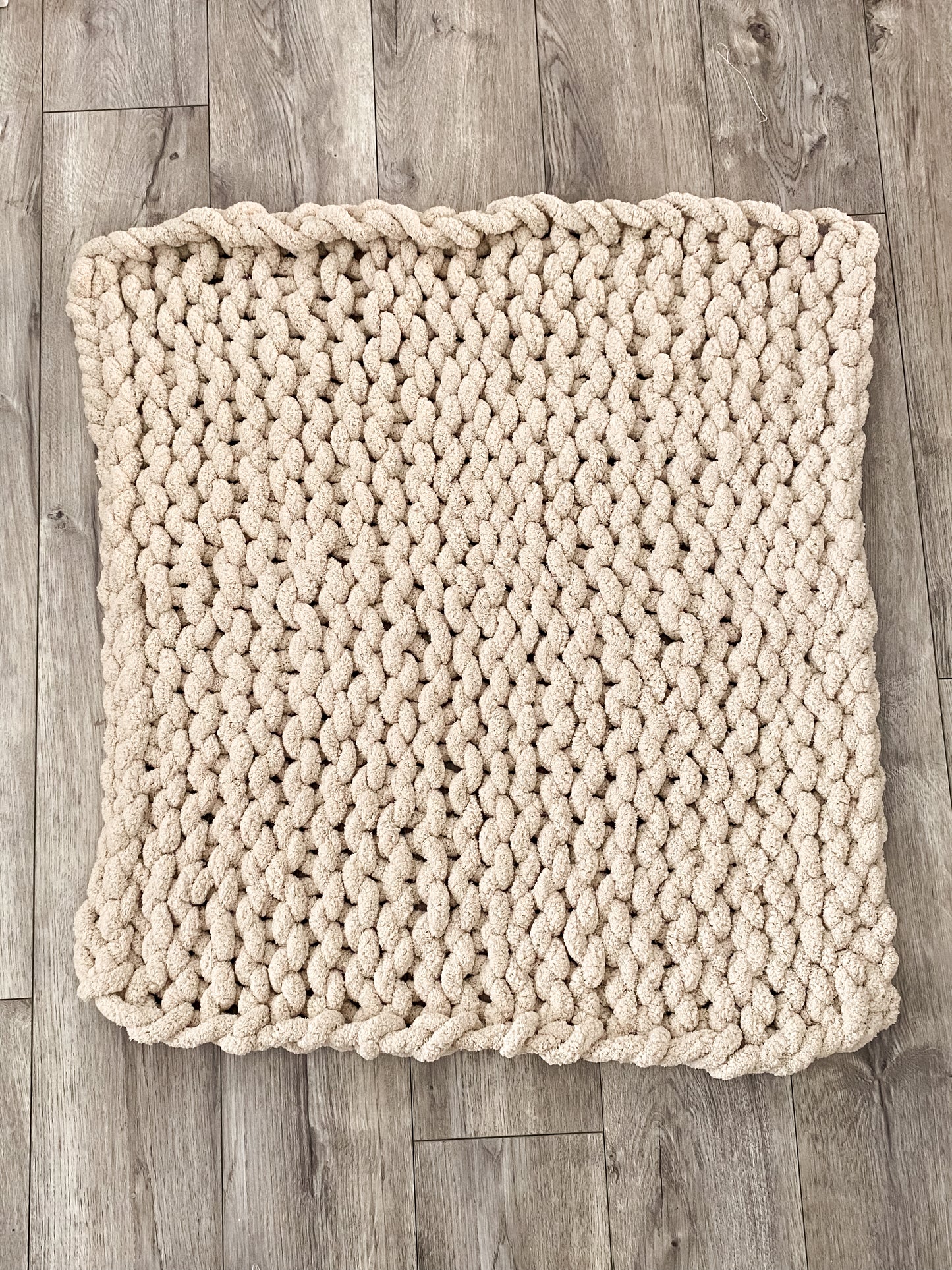 Chunky Hand-Knit Blanket | Oatmeal