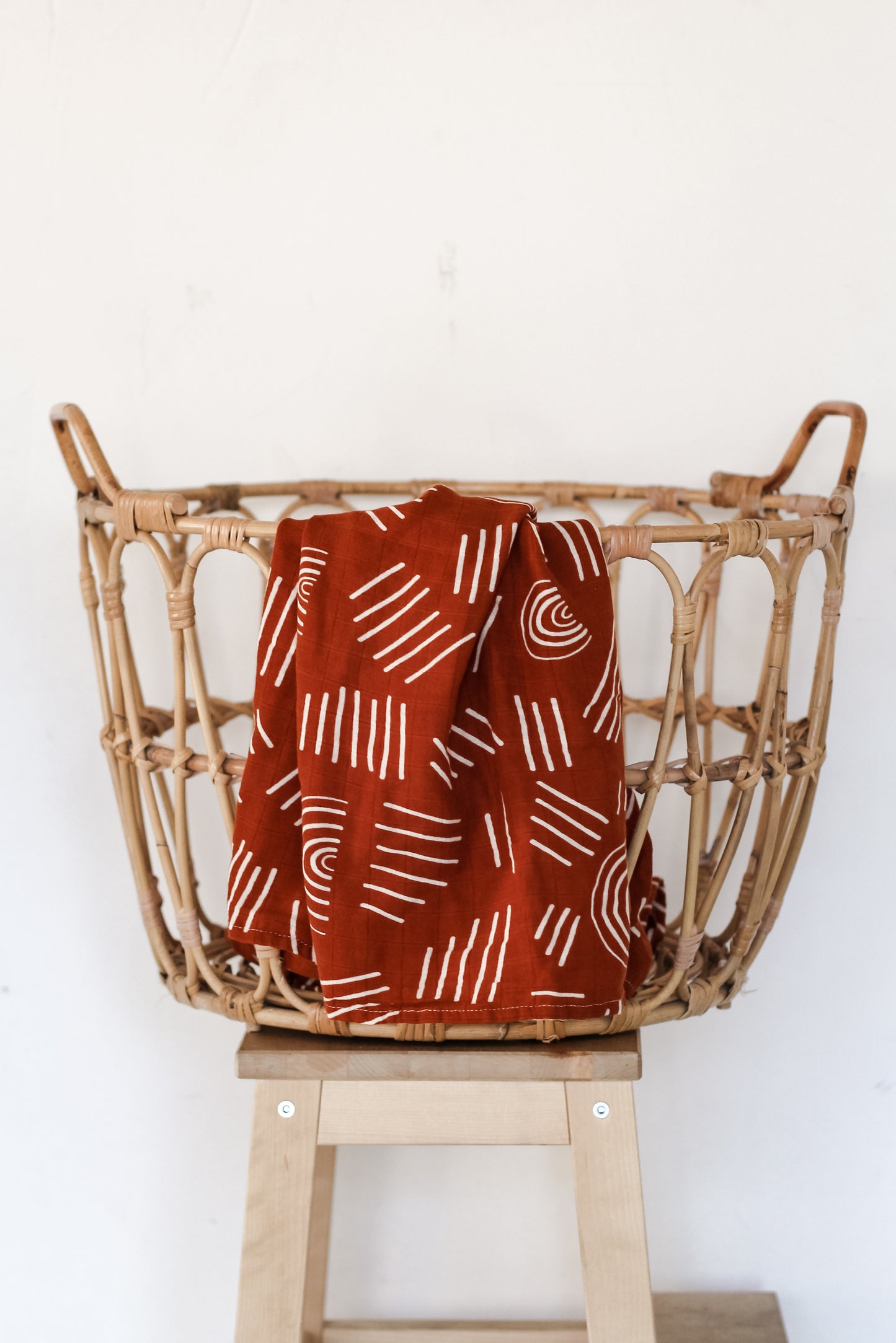 Bamboo Swaddle | Rust Rainbow