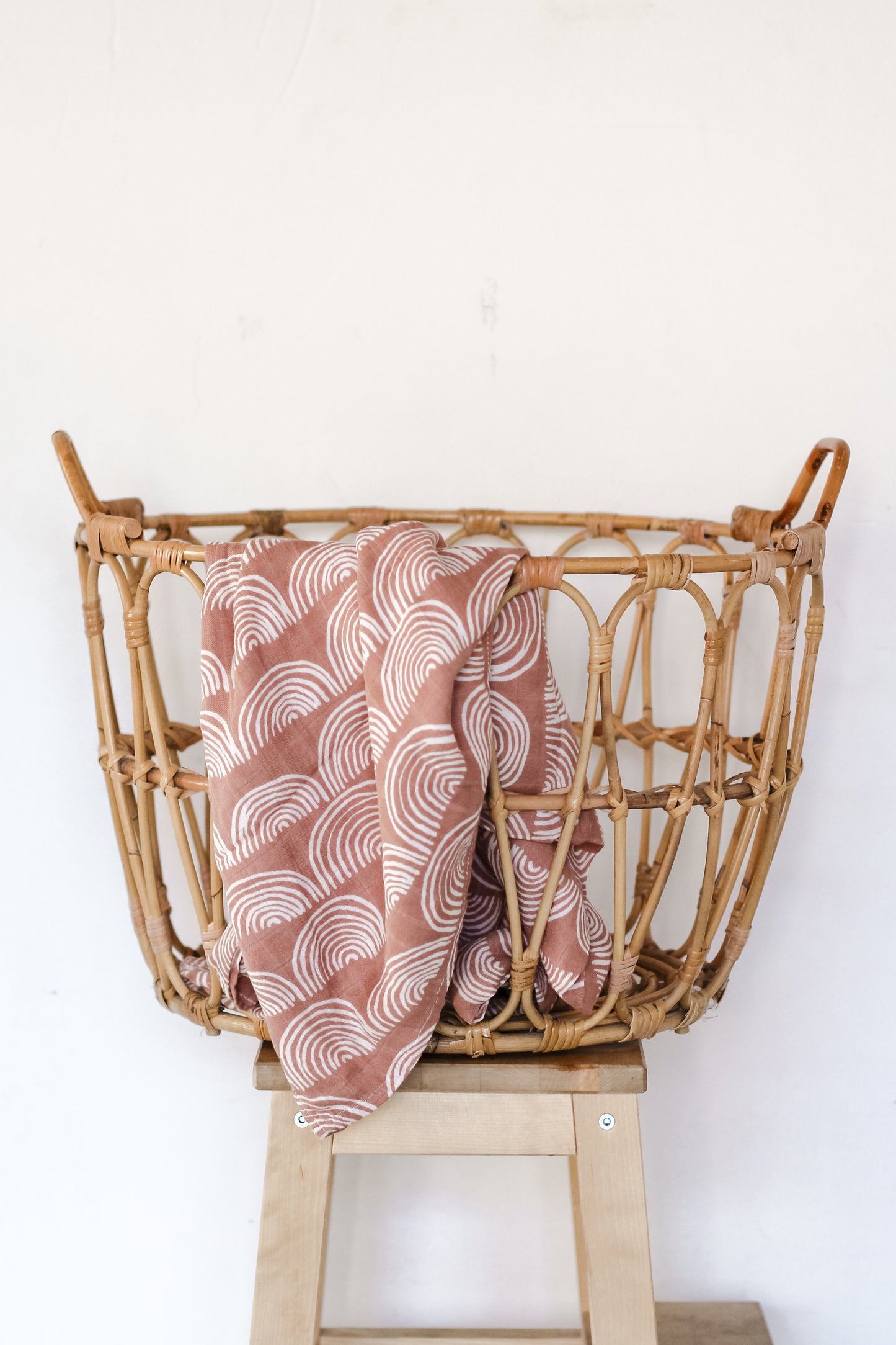 Bamboo Swaddle | Mauve Rainbow